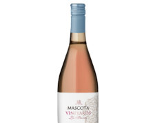 El brindis perfecto con LA MASCOTA ROSÉ