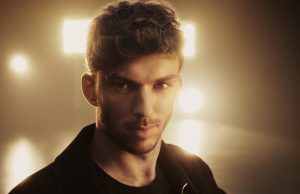 El piloto de F1 Pierre Gasly es la nueva imagen de Gentleman Givenchy